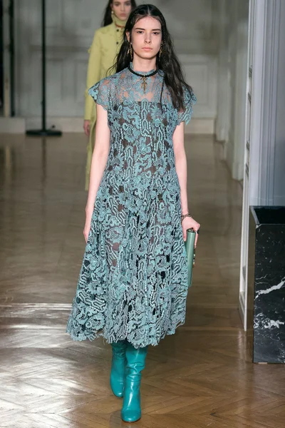 Look 33